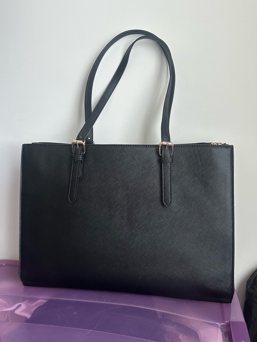 Lovevook Tote Bag w/ USB & Laptop Slot